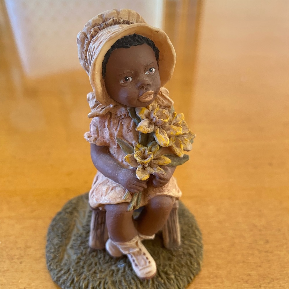 Miss Martha African American Figurine Mattie Sweet Child 1991 Martha Holcombe